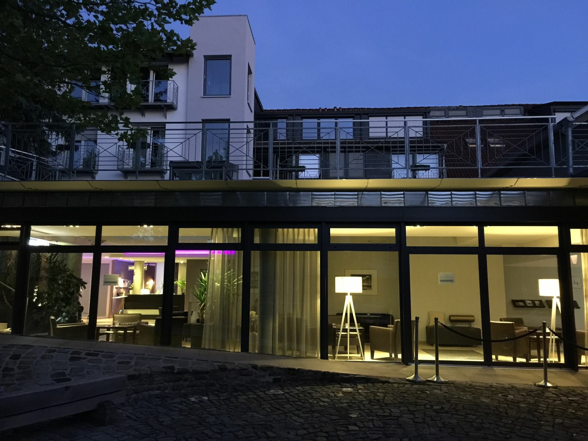 Hotel An der Wasserburg Wolfsburg Exterior foto